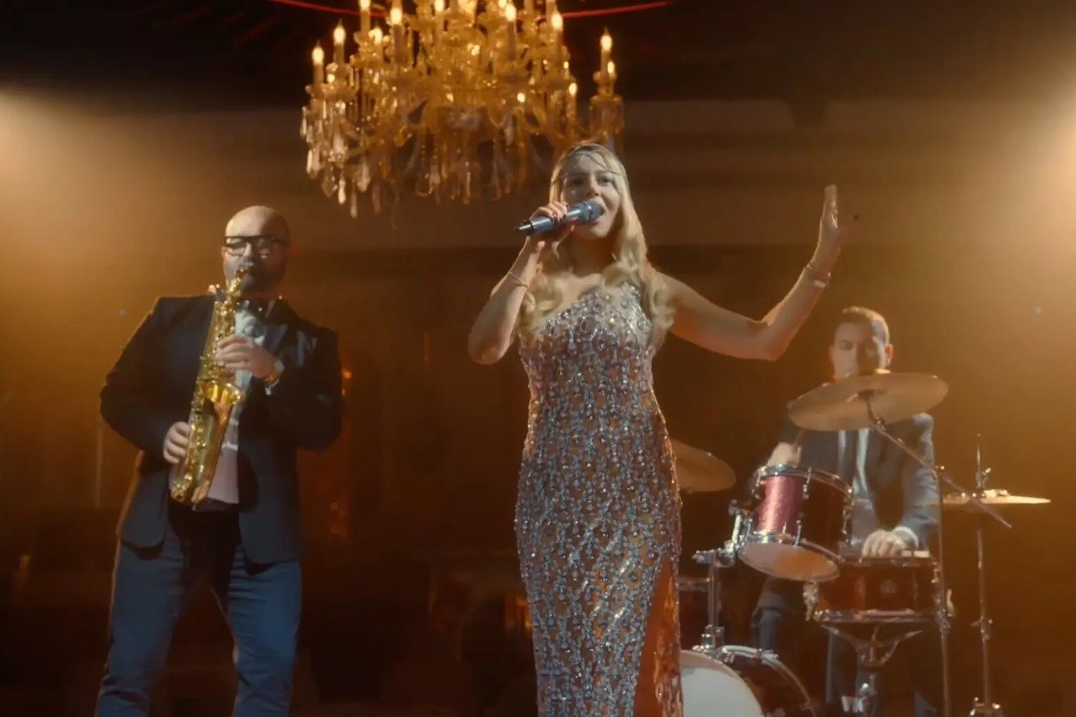 Midnight Jazz Trio – live jazz band for luxury events in Dubai