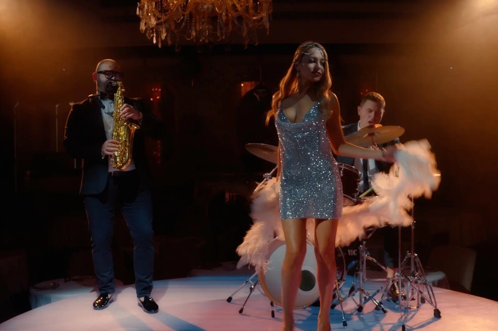Midnight Jazz Trio – live jazz band for luxury events in Dubai